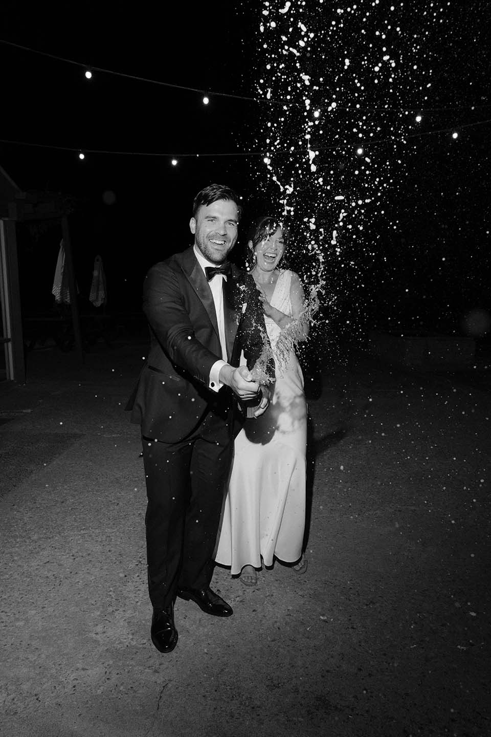 ProseccoSpray ZonzoWineryWedding